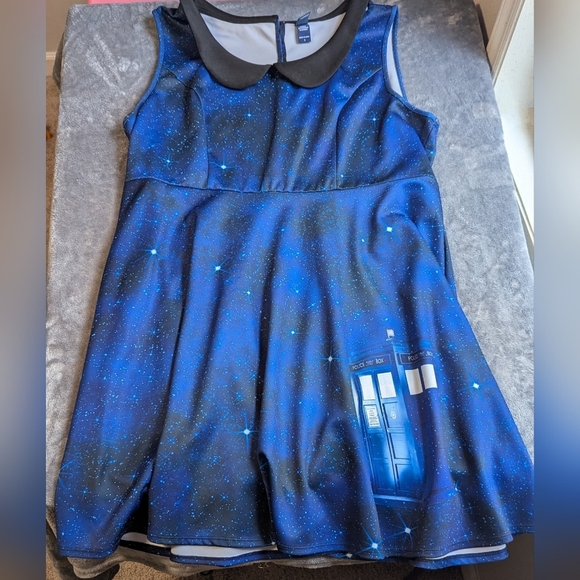Torrid Doctor Who Dress Women's Plus Size 3 Galaxy Tardis  BBC Stretch Cosplay - Picture 1 of 14